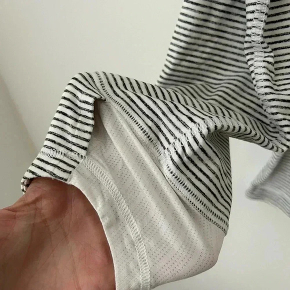 Lululemon 1/4 zip  striped running shirt - Picture 7 of 12